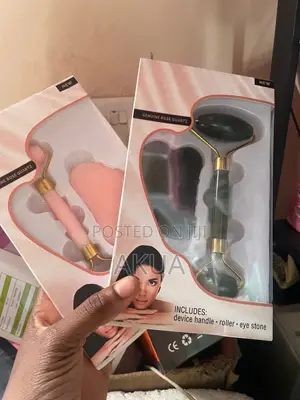 Jade Roller and Gua Sha