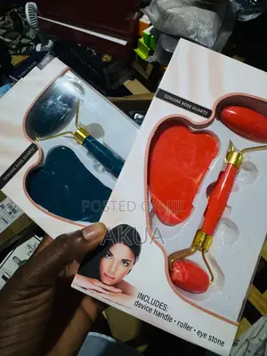 Jade Roller and Gua Sha