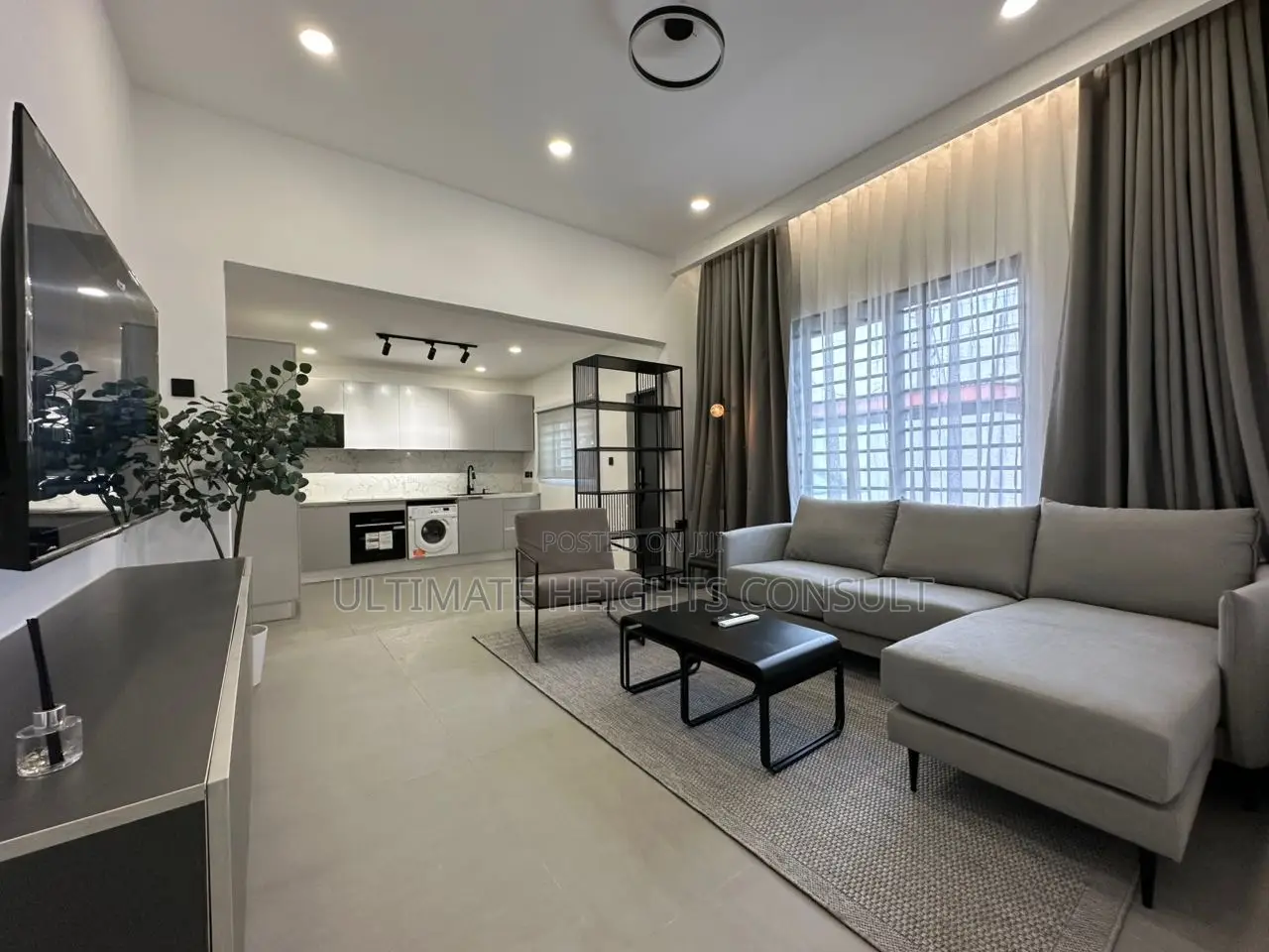 Furnished 2bdrm House in Labone, Coffee Shop Area for rent