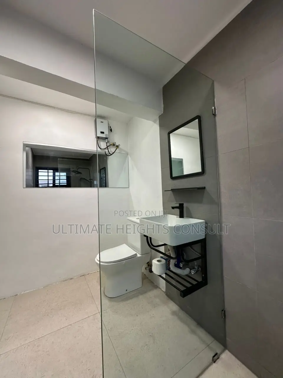 Furnished 2bdrm House in Labone, Coffee Shop Area for rent