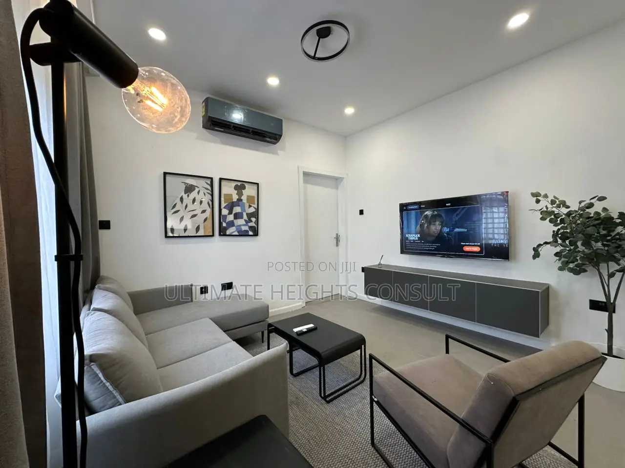 Furnished 2bdrm House in Labone, Coffee Shop Area for rent