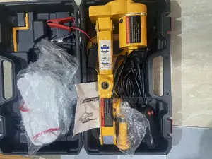 Electronic Jack