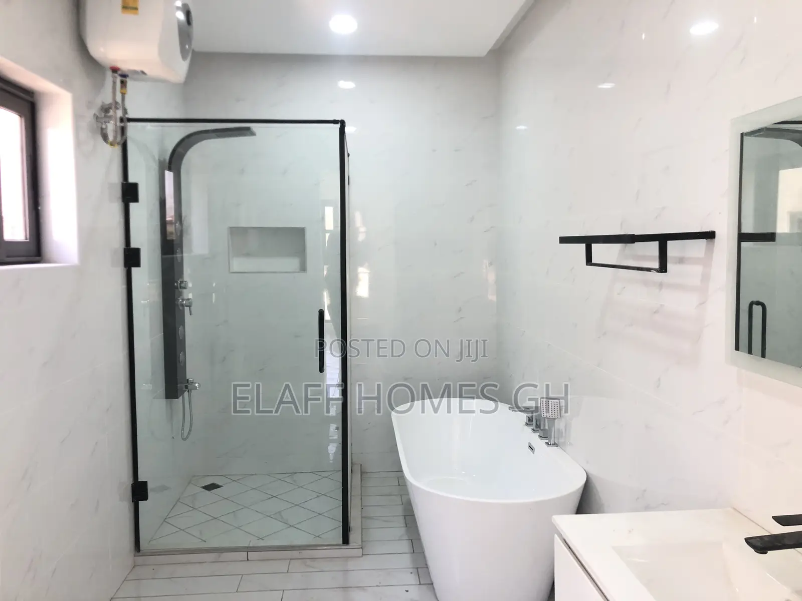 4bdrm Duplex in Elaffhomesgh, East Legon for sale