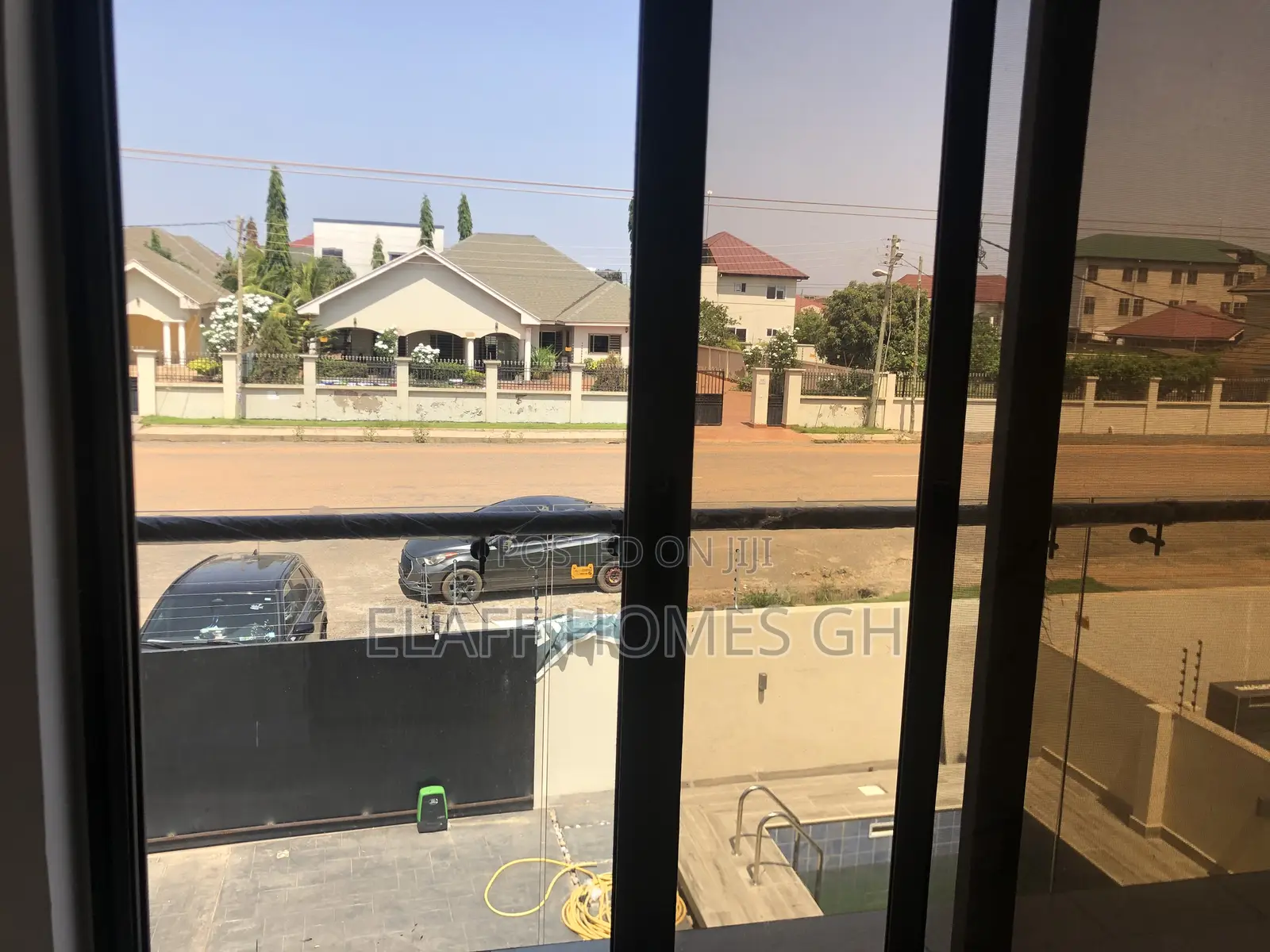 4bdrm Duplex in Elaffhomesgh, East Legon for sale