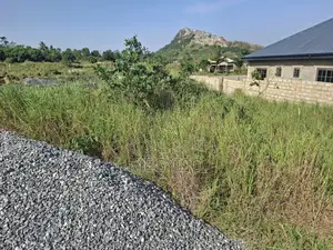 Half Plot Land