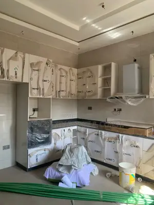 1bdrm Apartment in Wealthy City Estate, Tesano for rent