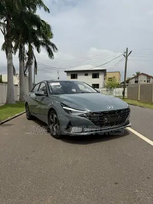 Hyundai Elantra Limited 2021 Gray