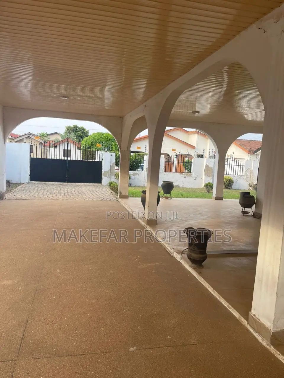 4bdrm House in Afienya for sale
