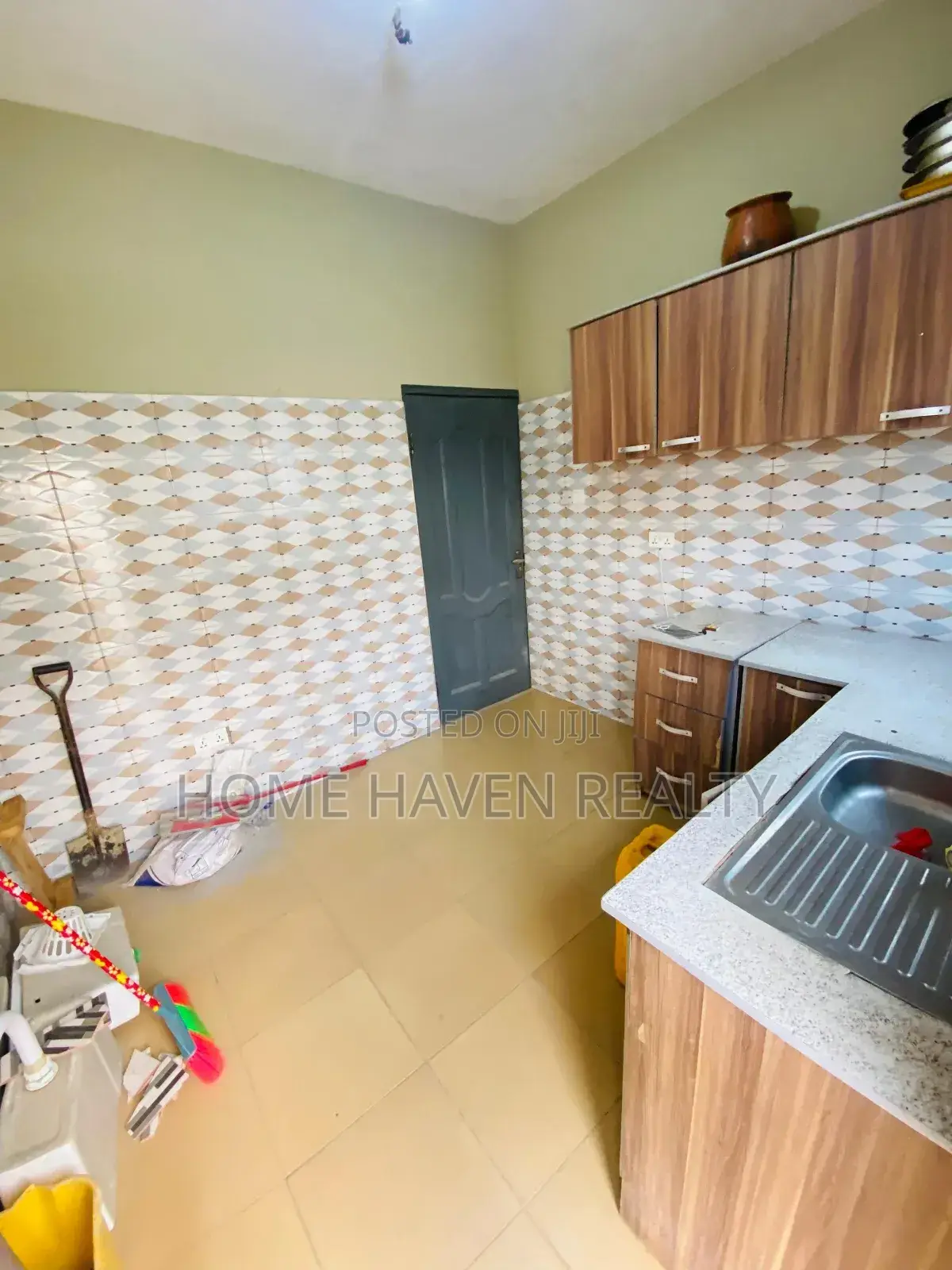 3bdrm House in East Legon Hills for sale