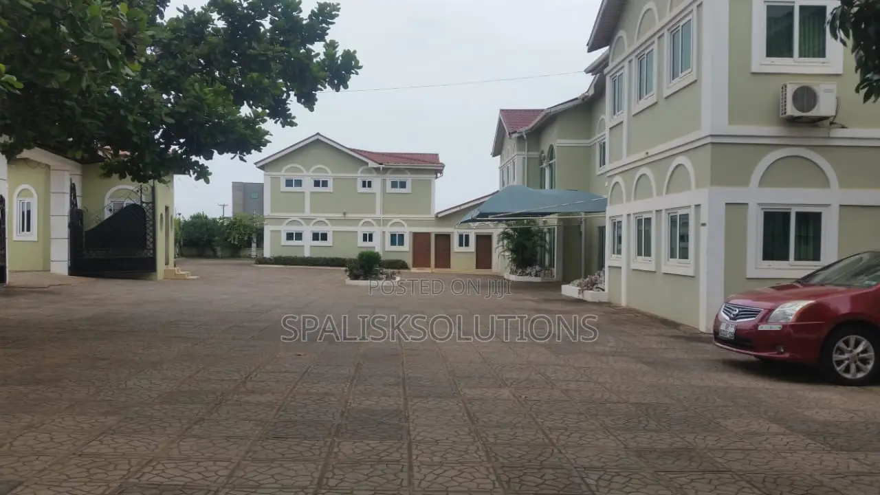 Furnished 20bdrm Apartment in East Legon for sale