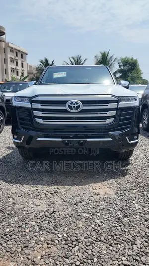 New Toyota Land Cruiser LC300 2025 Black