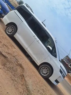 Toyota Voxy 2015 White