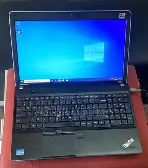 Laptop Lenovo ThinkPad Edge E530 6GB Intel Core i5 HDD 256GB