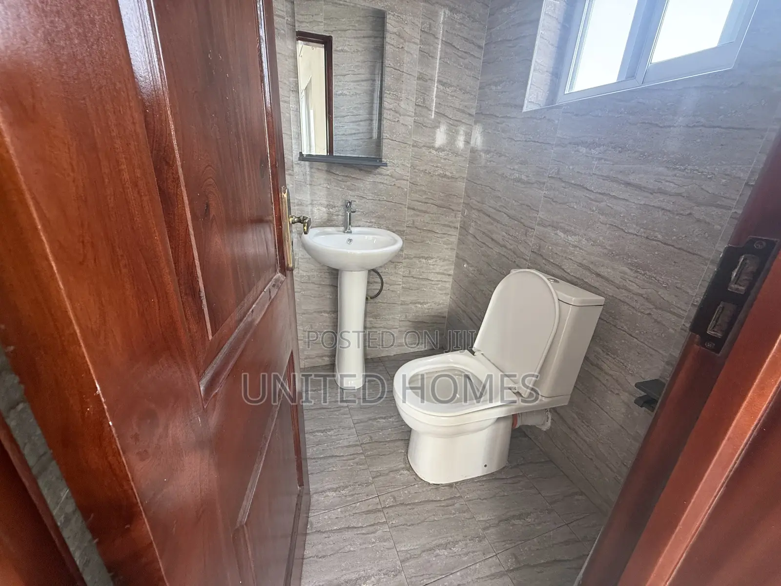 Furnished 2bdrm Apartment in Osu for rent