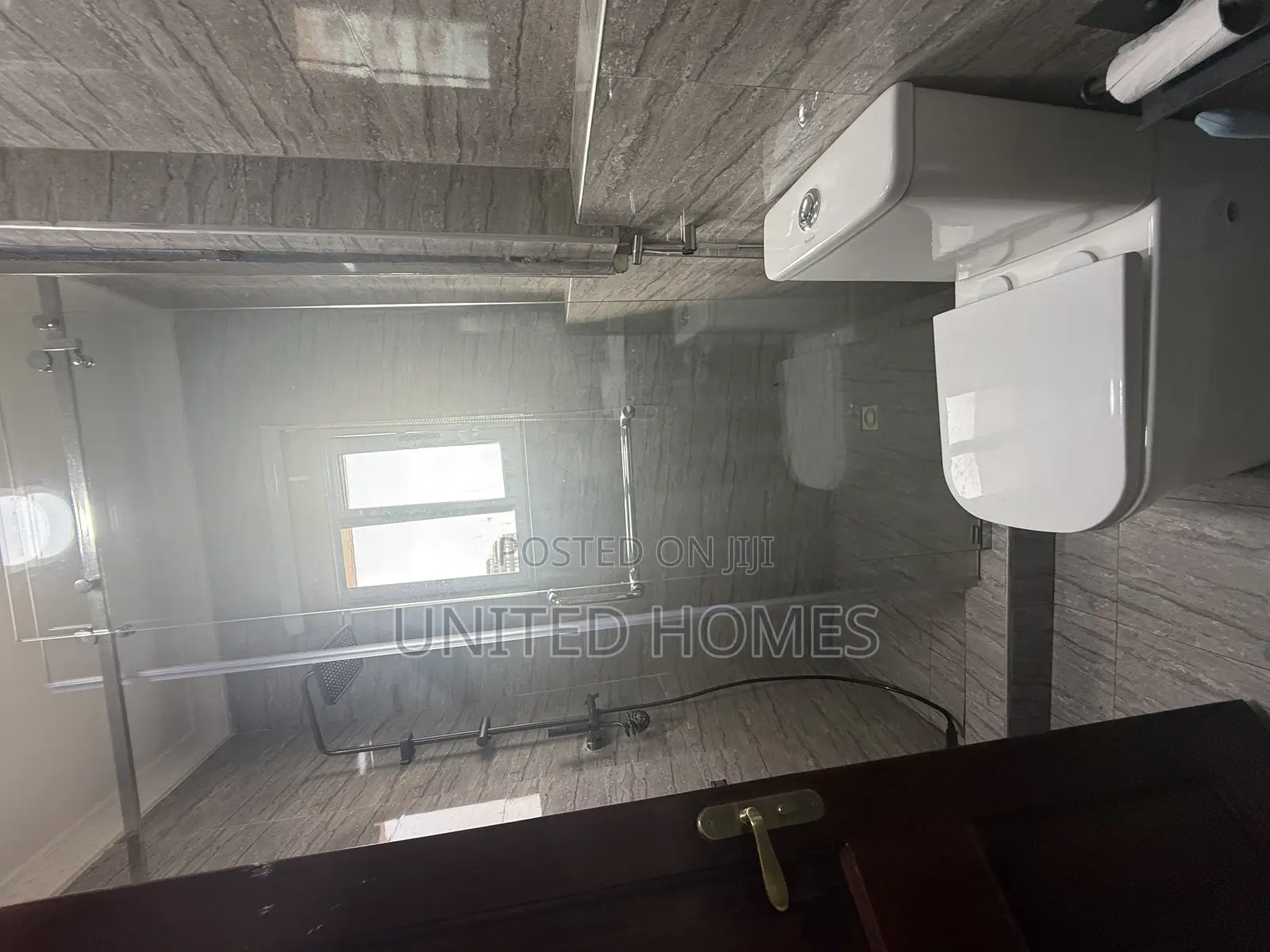 Furnished 2bdrm Apartment in Osu for rent