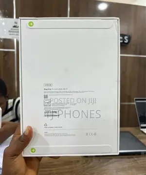 New Apple iPad Pro 11 (2025) 256 GB Black