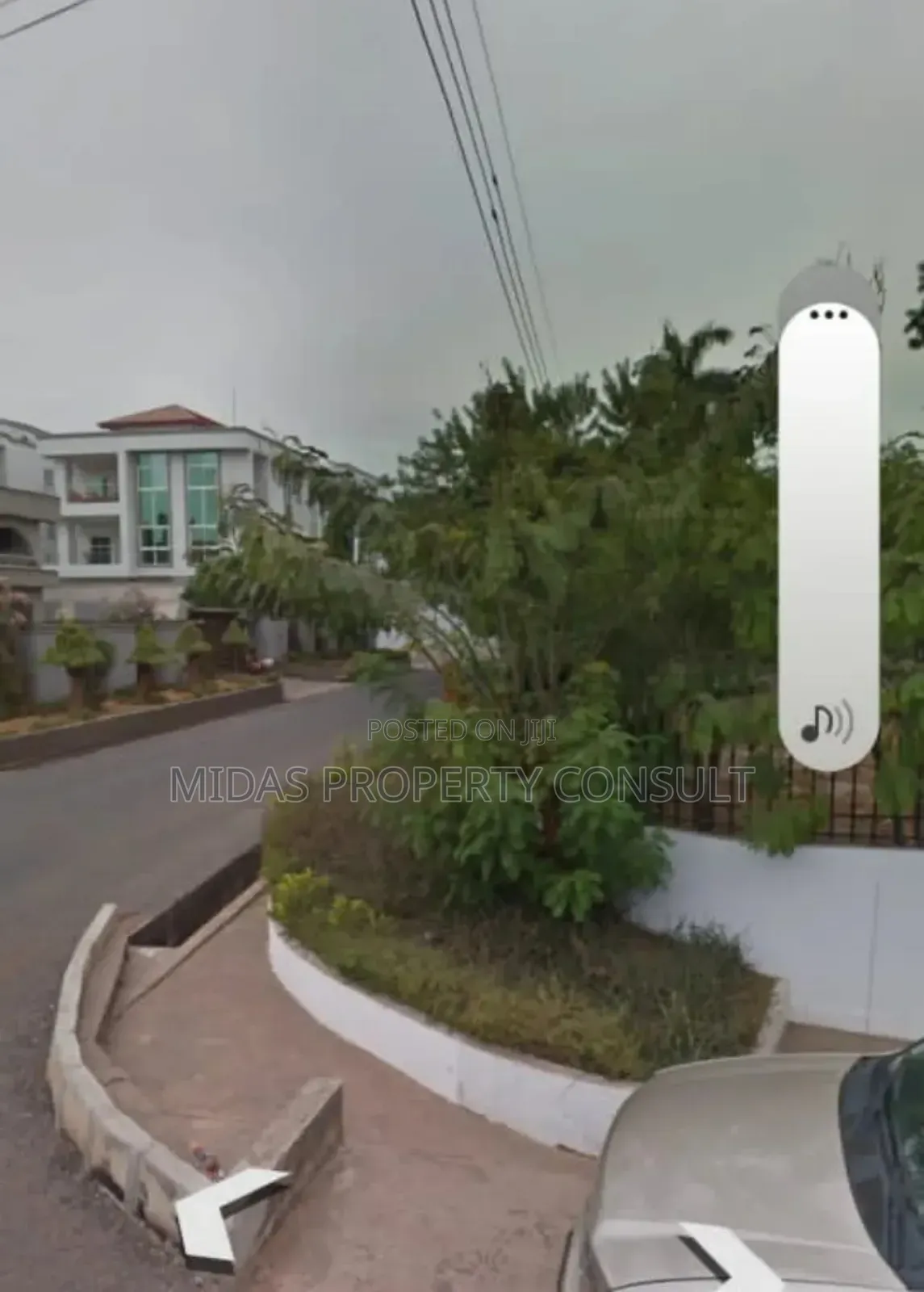 One and Quarter Plot for Sale at Abelemkpe