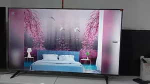 Full Screen Viewing 50" – TCL 50 Inches Smart TCL