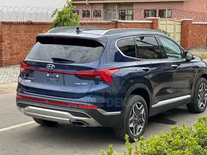Hyundai Santa Fe Limited 2022 Blue