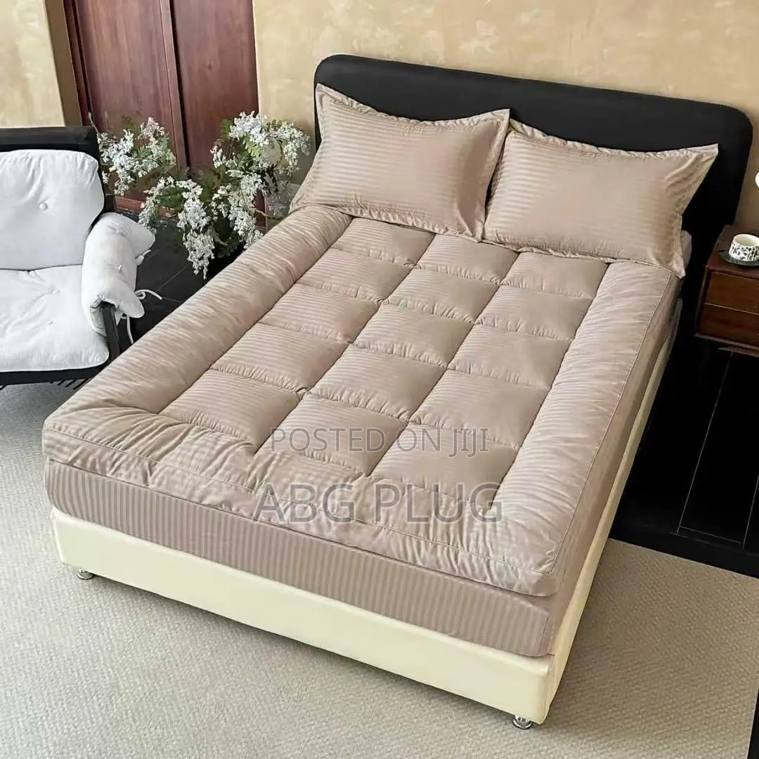 Mattress Topper Four Pieces Set