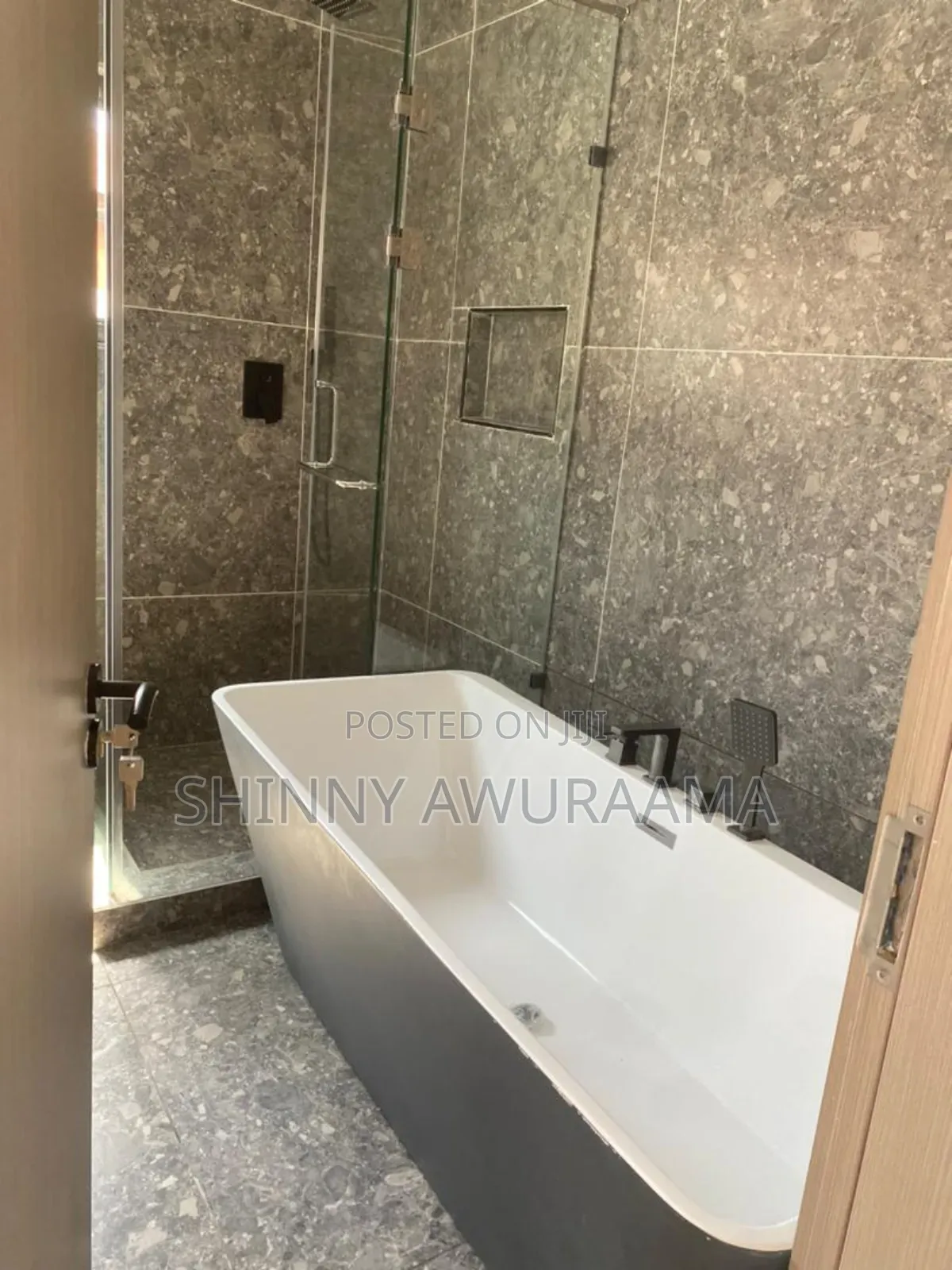 3bdrm House in Ashaley Botwe School for sale