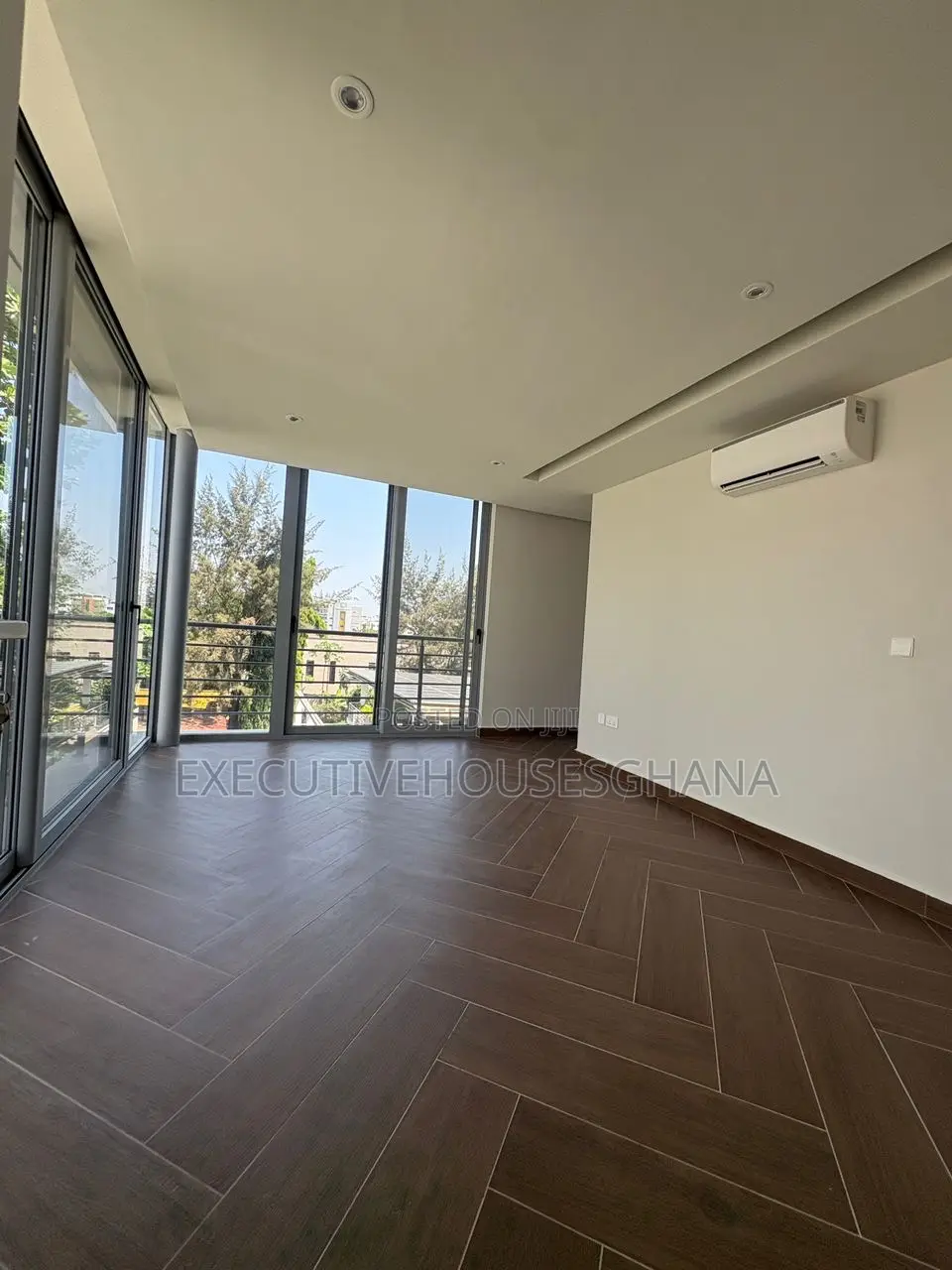 4bdrm House in Cantonments for rent