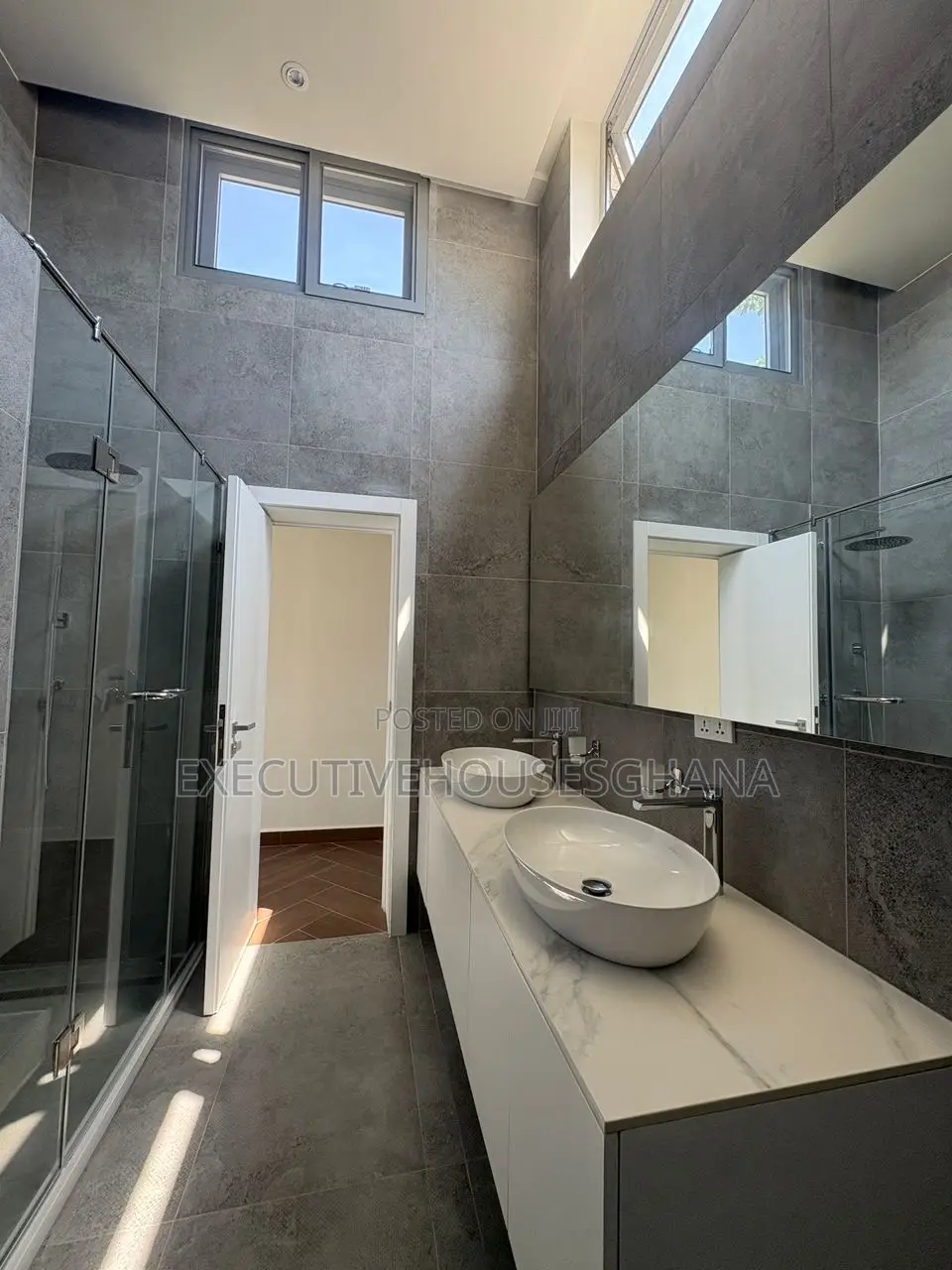 4bdrm House in Cantonments for rent