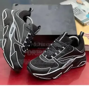 Dor Sneakers Available in Wholesale Prices