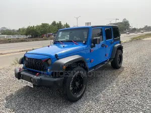 Jeep Wrangler Sahara 4x4 2016 Blue