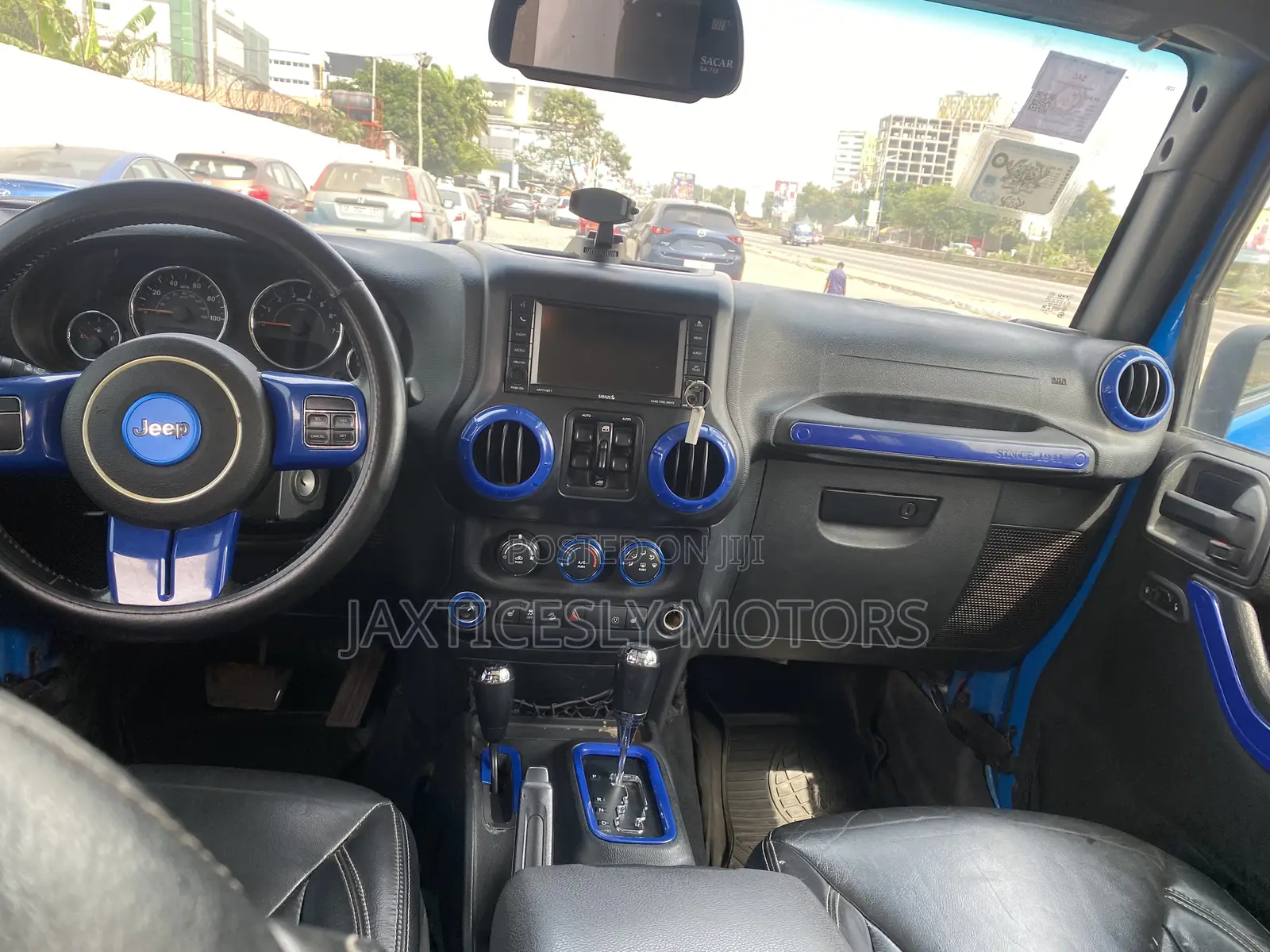 Jeep Wrangler Sahara 4x4 2016 Blue