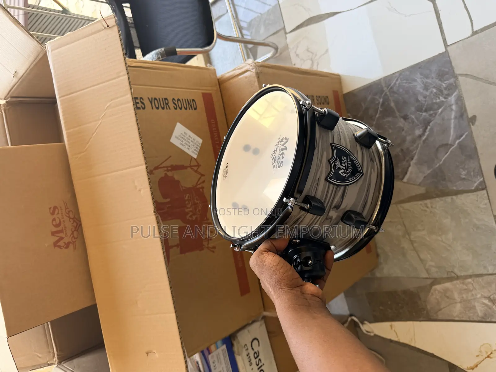 Mes 5-piece Acoustic Drum Set(Designed In Europe)Plus A Wool Carpet