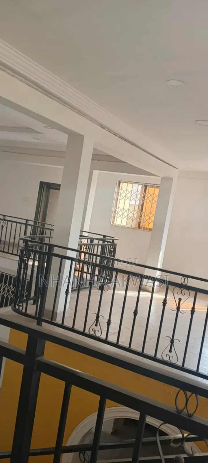 3bdrm Apartment in Klagon Police, Tema Metropolitan for rent