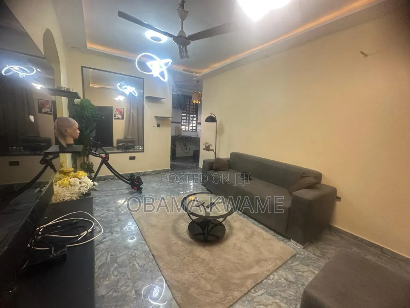 8bdrm Apartment in Laryea Homes, Pokuase for sale