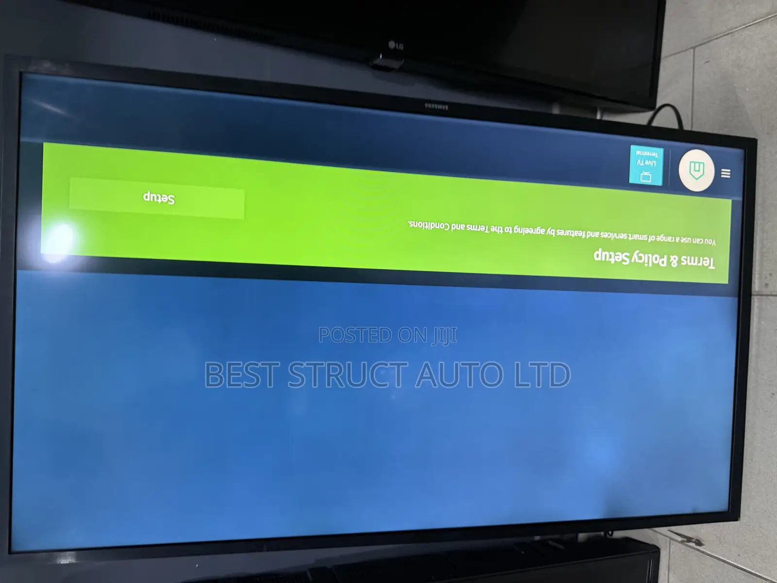 43 Inches Samsung Smart TVS