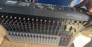 Powered Mixer 16-Channel Yamaha Kv