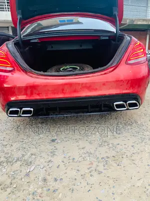 Mercedes Benz C300 (W250) Amg Complete Back Bumper Diffuser’