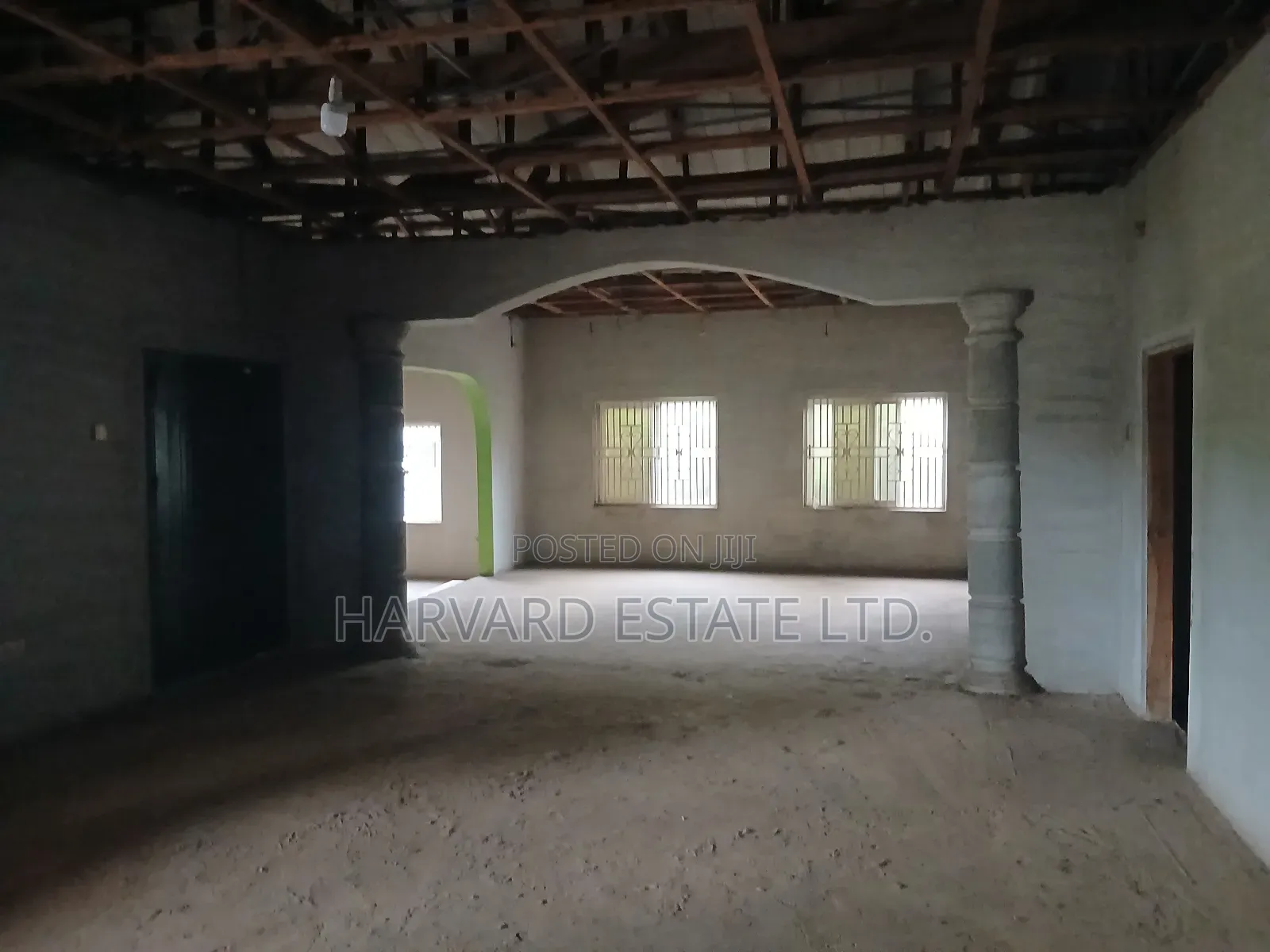 5bdrm House in Tech Appiadu Knust, Kumasi Metropolitan for sale