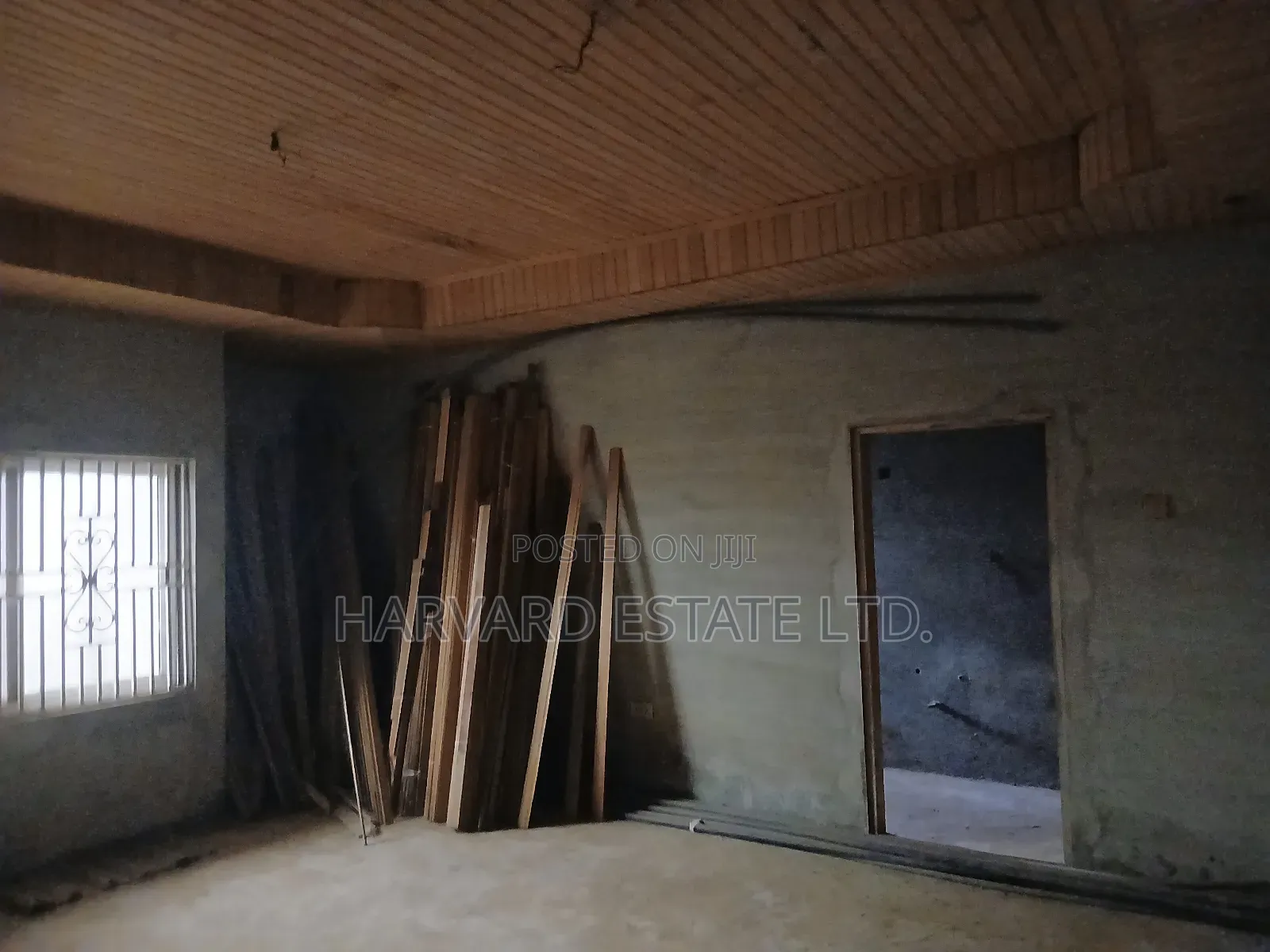 5bdrm House in Tech Appiadu Knust, Kumasi Metropolitan for sale