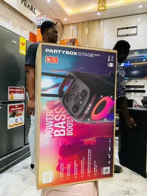 Ultra Modern Sleek JBL 320 Speaker Bluetooth