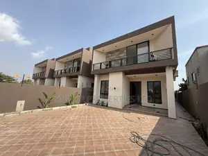4bdrm House in Focus Hospital Area, Adenta for sale