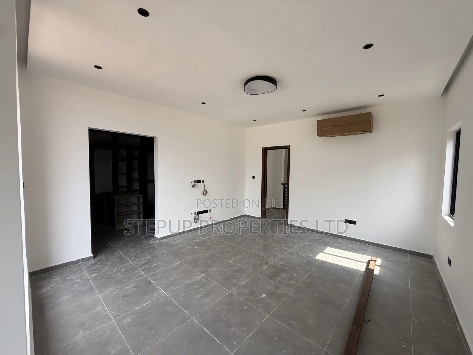 4bdrm House in Focus Hospital Area, Adenta for sale