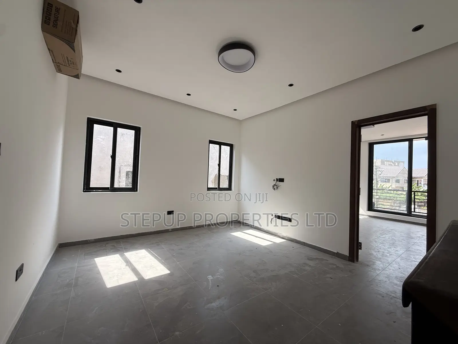 4bdrm House in Focus Hospital Area, Adenta for sale