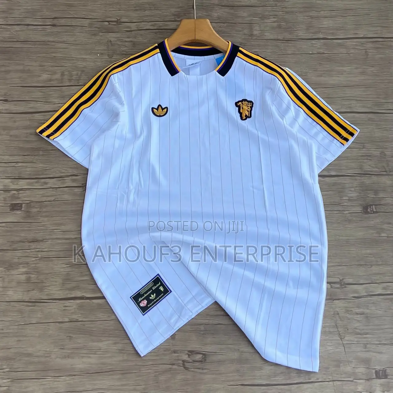 Manchester United Authentic T Shirts Jerseys Available
