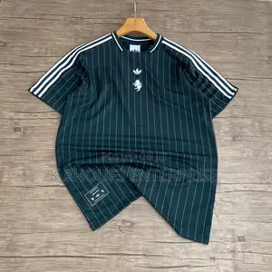 Manchester United Authentic T Shirts Jerseys Available