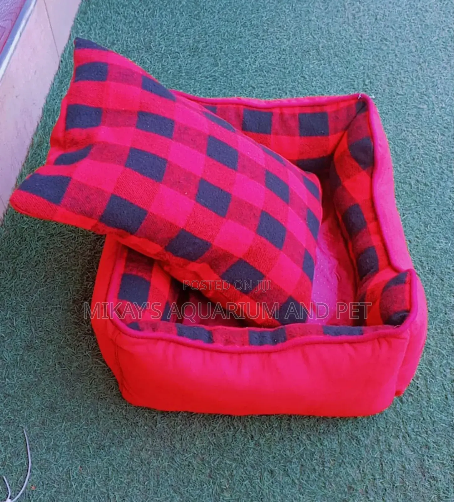 Gorgeous Dog and Cat Beds