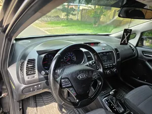 Kia Forte S Sedan 2018 Black