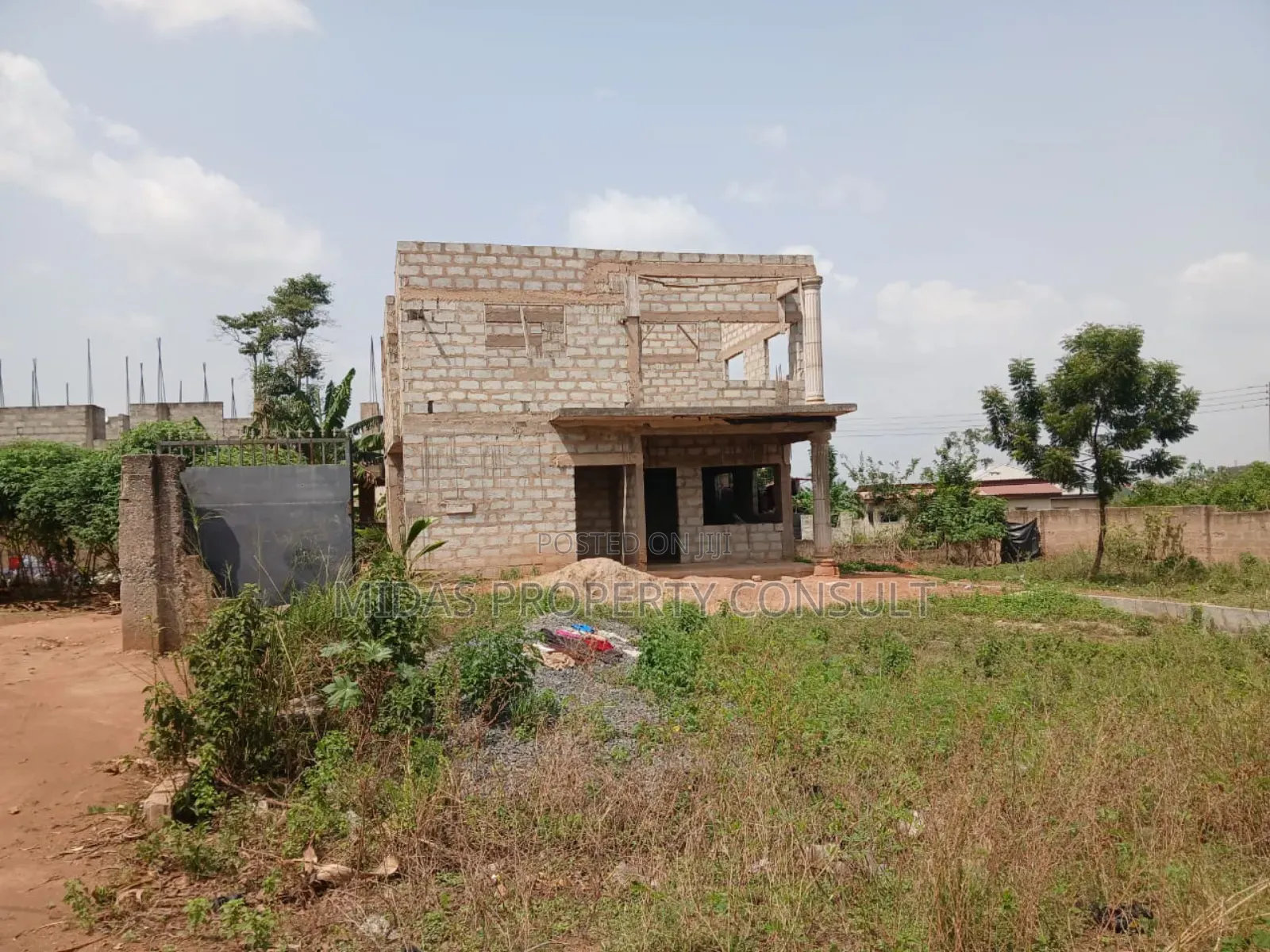 4bdrm House in Apollonia Stretch, Oyibi for sale