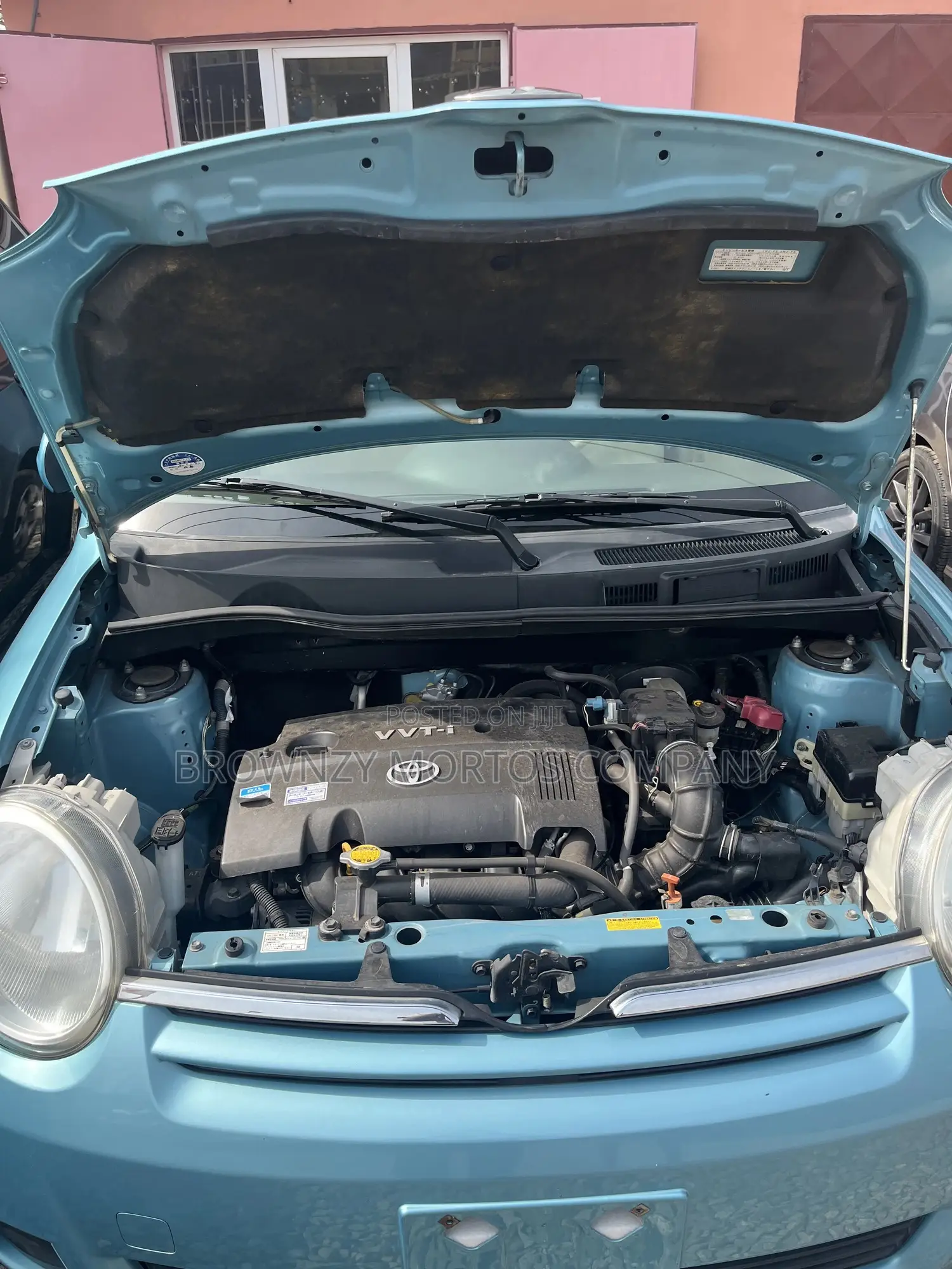 Toyota Sienta 2010 Blue