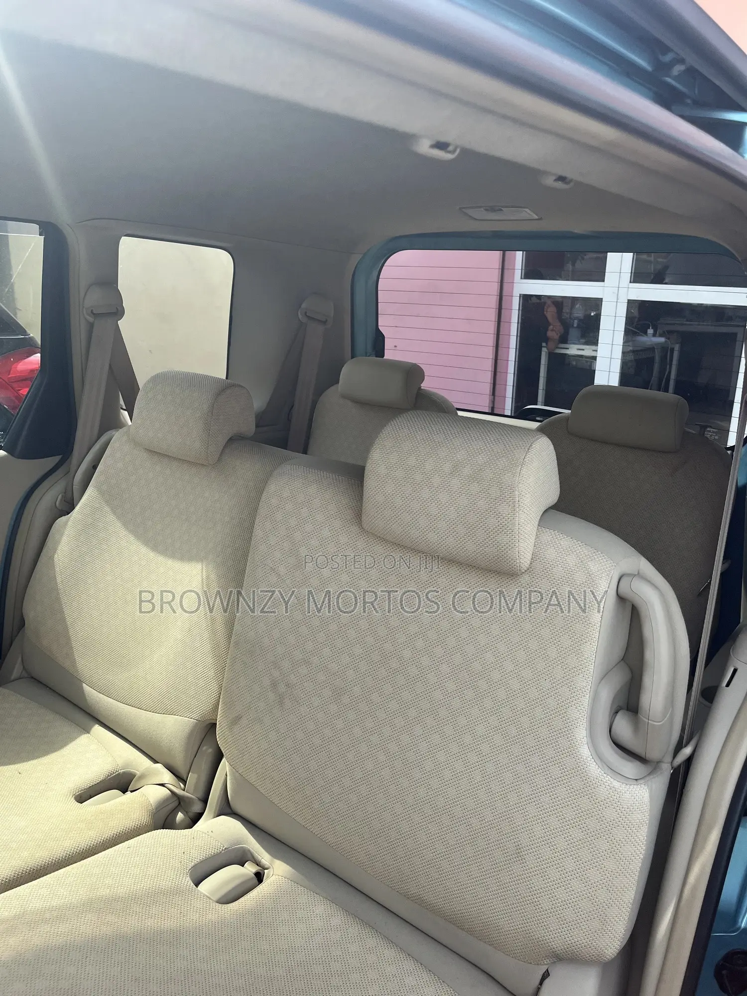 Toyota Sienta 2010 Blue