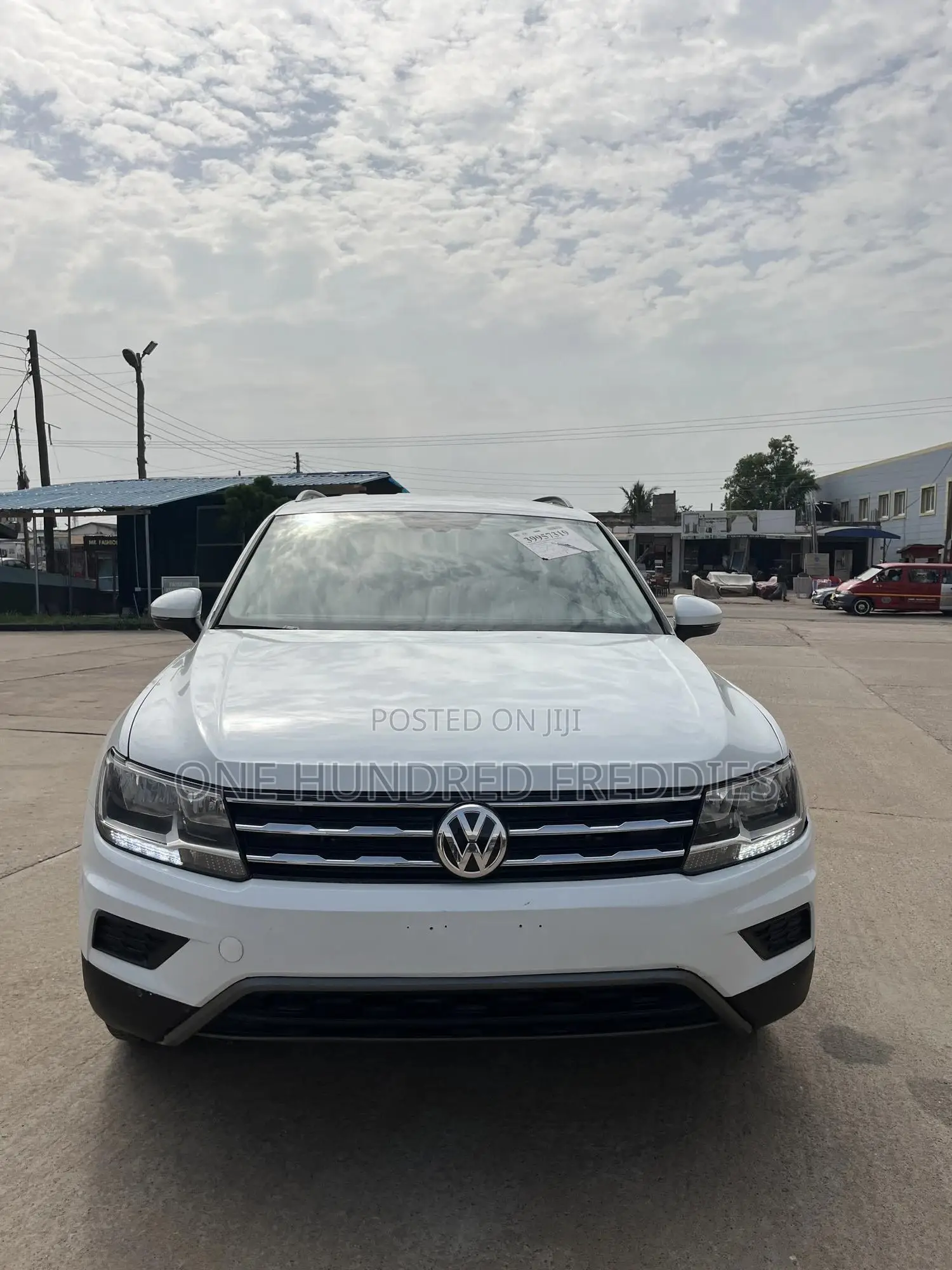 Volkswagen Tiguan 2.0T SE FWD 2019 White